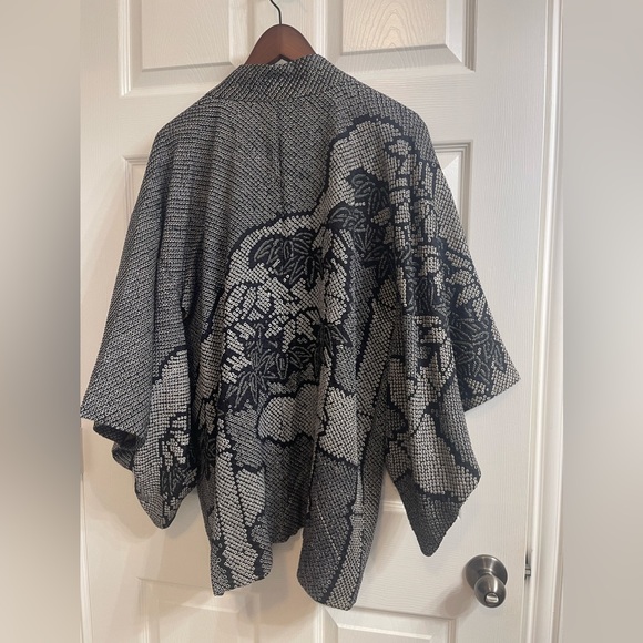 Authentic Japanese Kimono Wmn Size Med - Picture 4 of 10